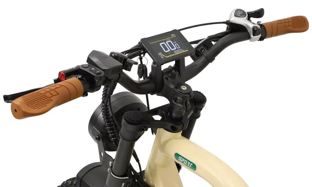 Displej: Mějte svou jízdu pod kontrolou a zůstaňte ve spojení