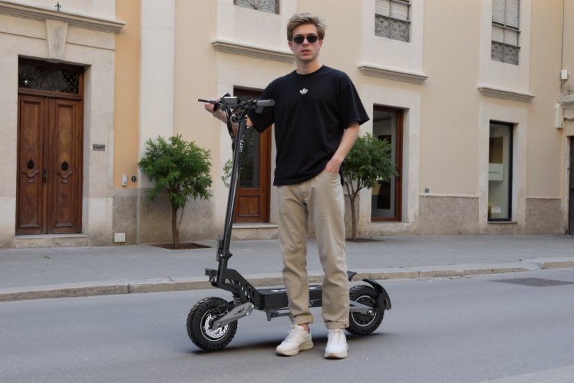 Skládací elektrická koloběžka OOTD T10 - Baterie: 48V 18Ah