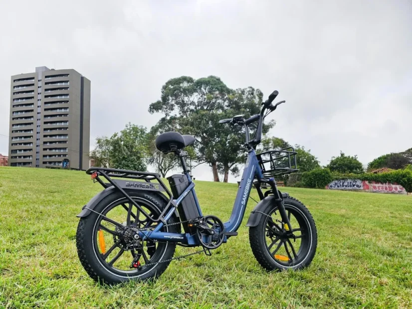 Skládací elektrokolo SAMEBIKE C05 Pro - Barva: Bílá