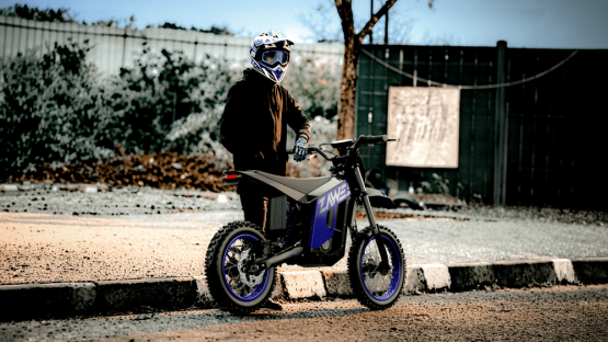 Elektrická off-road motorka ZAWES GT1 2000 W, 60 V 28 Ah