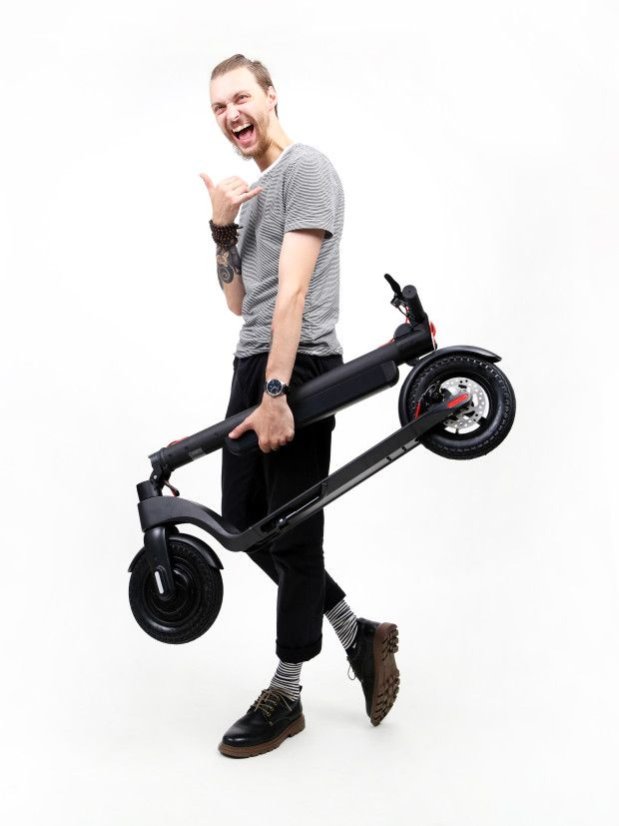 Výkonná elektrokoloběžka KIXIN X8