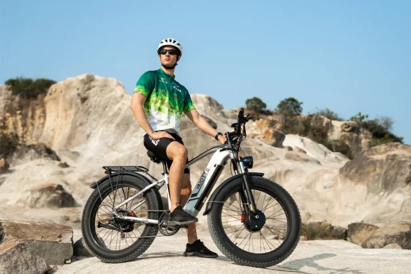 Elektrické kolo se dvěma motory DUOTTS F26 - Barva: Černá