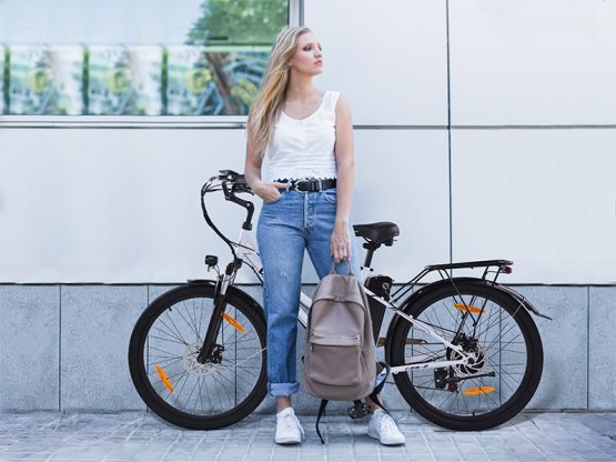 Stylové městské elektrokolo VARUN C26