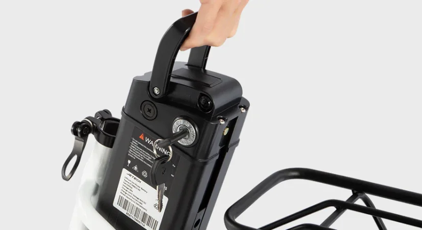Stylové městské elektrokolo DYU C6 - Barva: Bílá