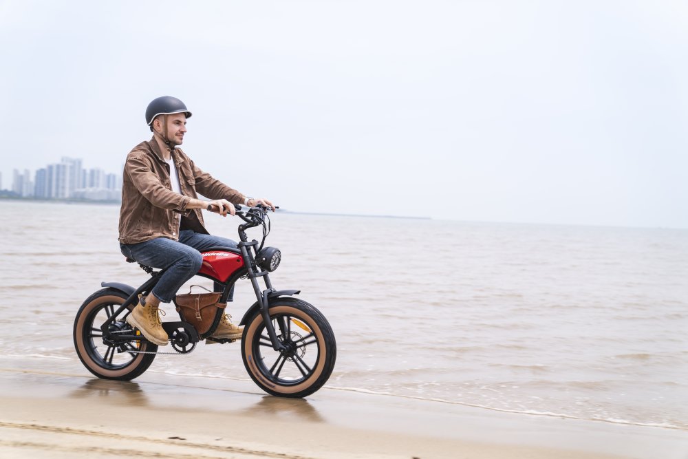 Hidoes HD-B10 E-Bike: Ikona silnic s DNA klasického motocyklu