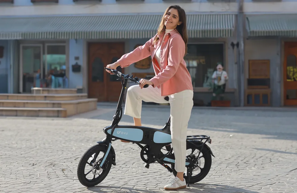 Kompaktní skládací elektrokolo DYU C2 48V