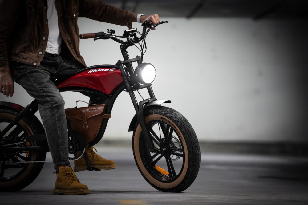 Hidoes HD-B10 E-Bike: Ikona silnic s DNA klasického motocyklu