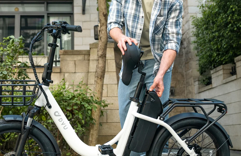 DYU C9 | 20" Skládací Ebike, 150 km Dojezd, 250W Motor, Fat Tires, Hydr. Brzdy, Bezpečnostní spínač